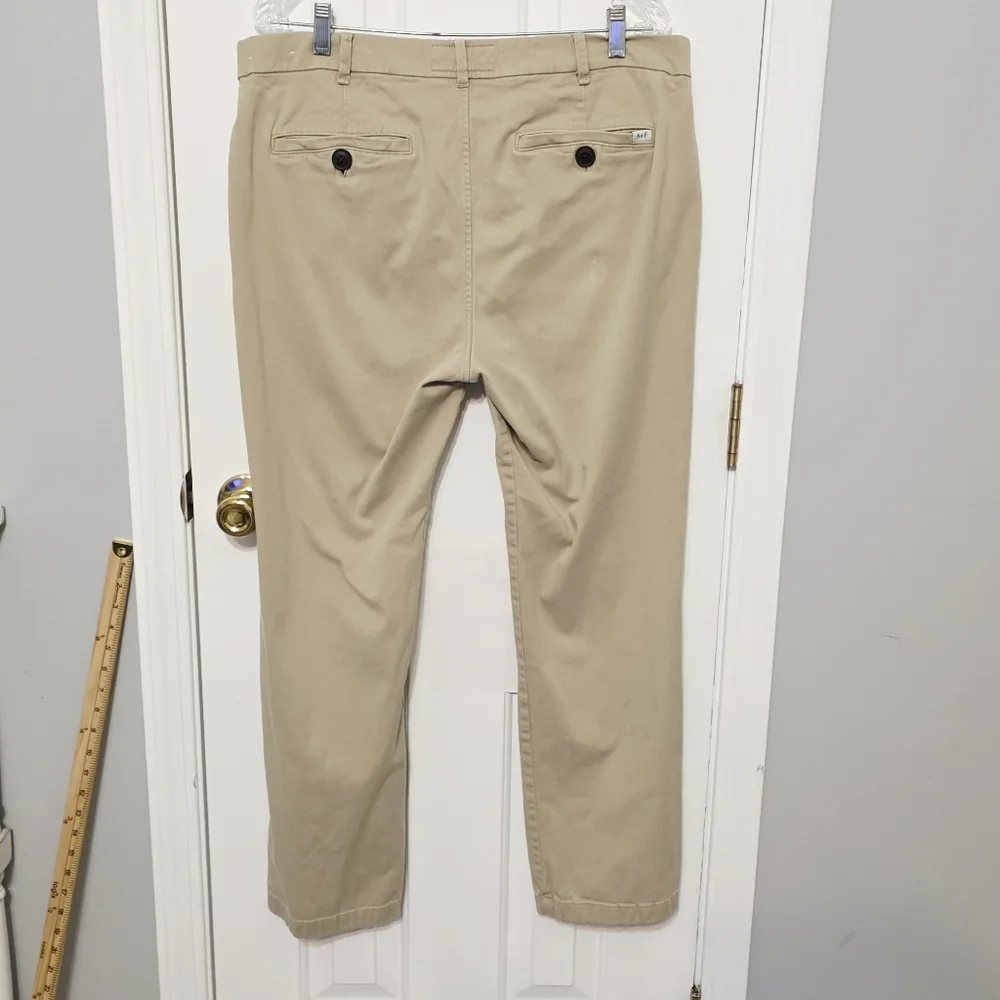 Abercrombie & Fitch classic straight
